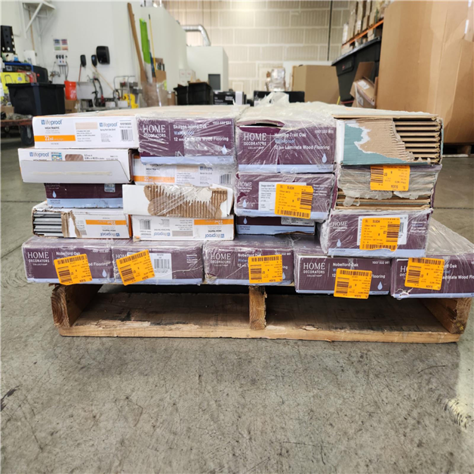 Phoenix Location Mixed Flooring Pallet (18 Cases)