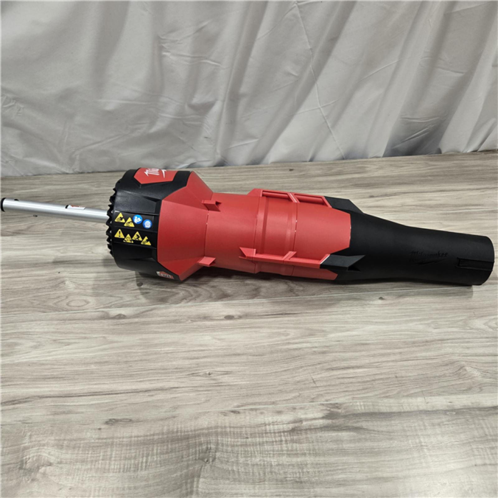 LIKE NEW! - Milwaukee M18 FUEL QUIK-LOK Blower Attachment