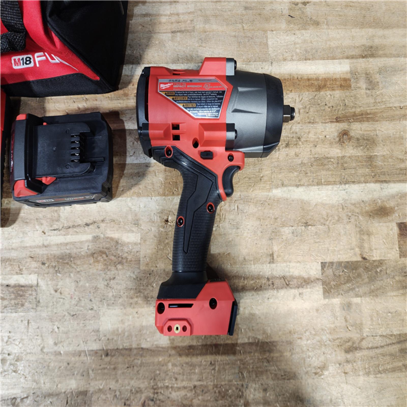 HOUSTON LOCATION - AS - IS Milwaukee FUEL 18V Lithium-Ion Brushless Cordless 1/2 in. Impact Wrench w/Friction Ring Kit