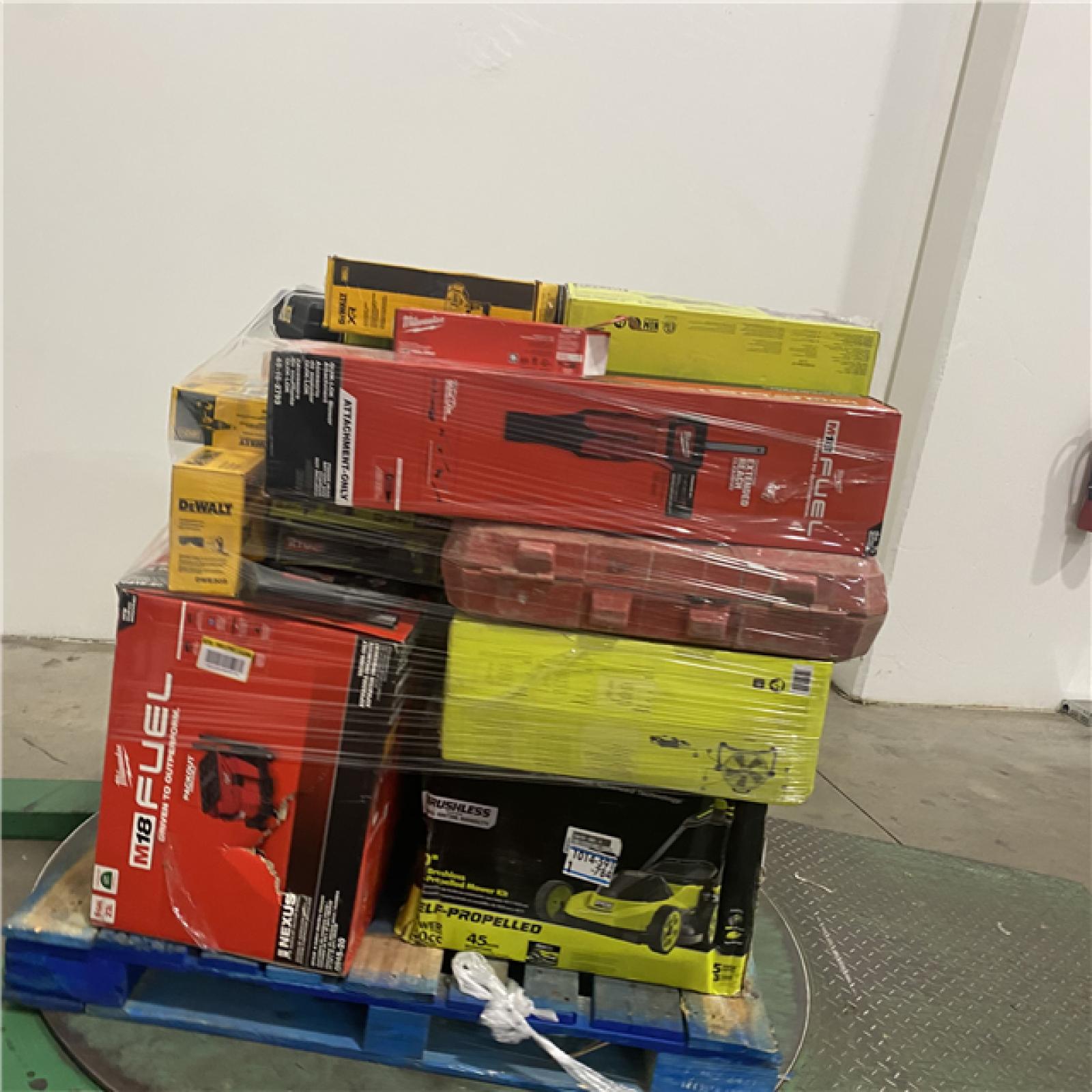 Dallas Location - As-Is Tool Pallet