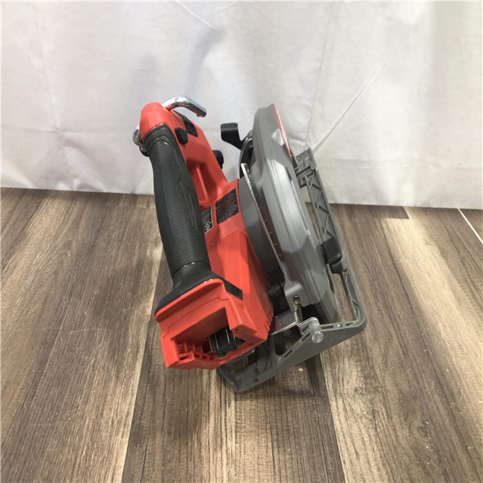 AS-IS Milwaukee FUEL 18V Lithium-Ion Brushless Cordless 7-1/4 in. Circular Saw (Tool-Only)