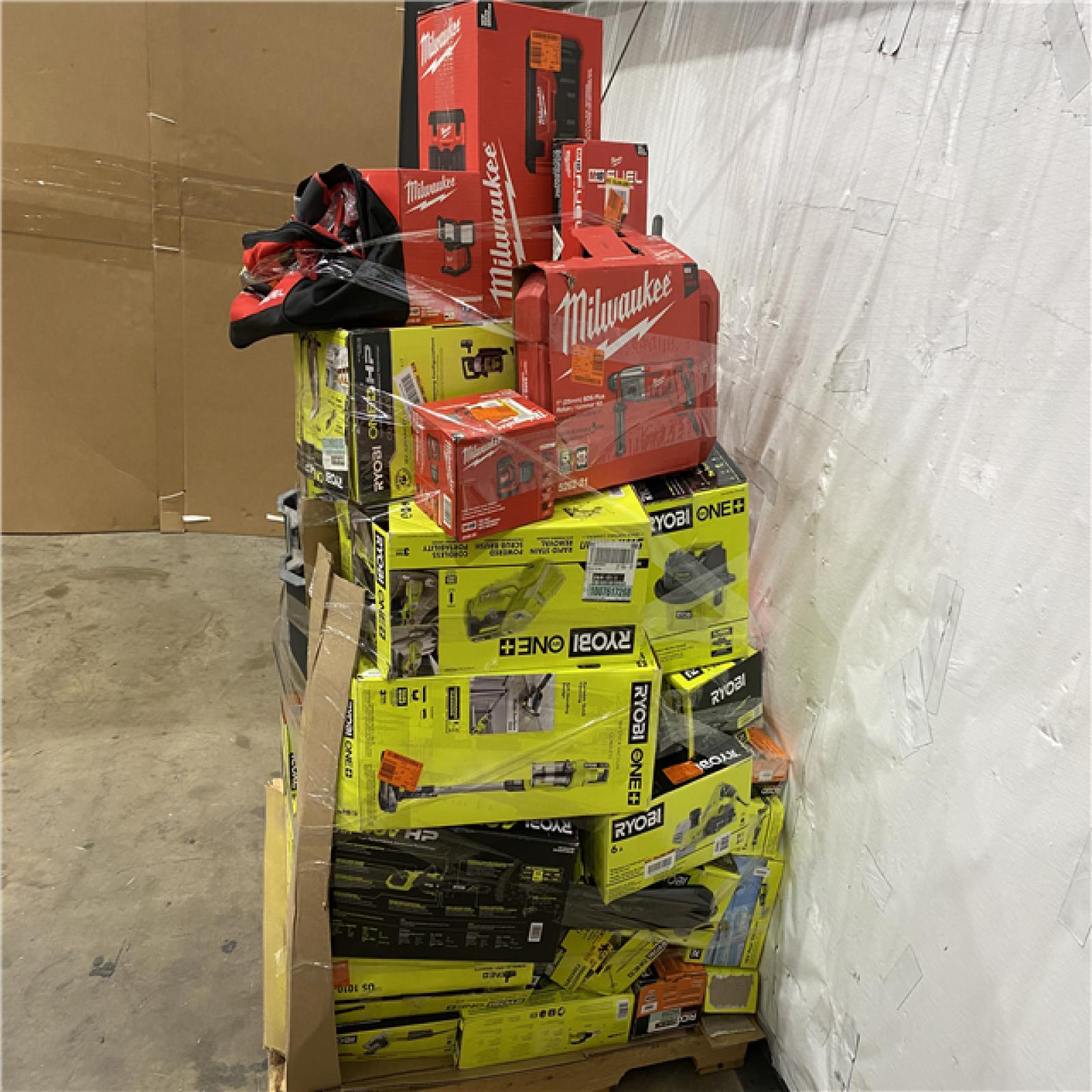 Houston Location AS IS - Tool Pallet