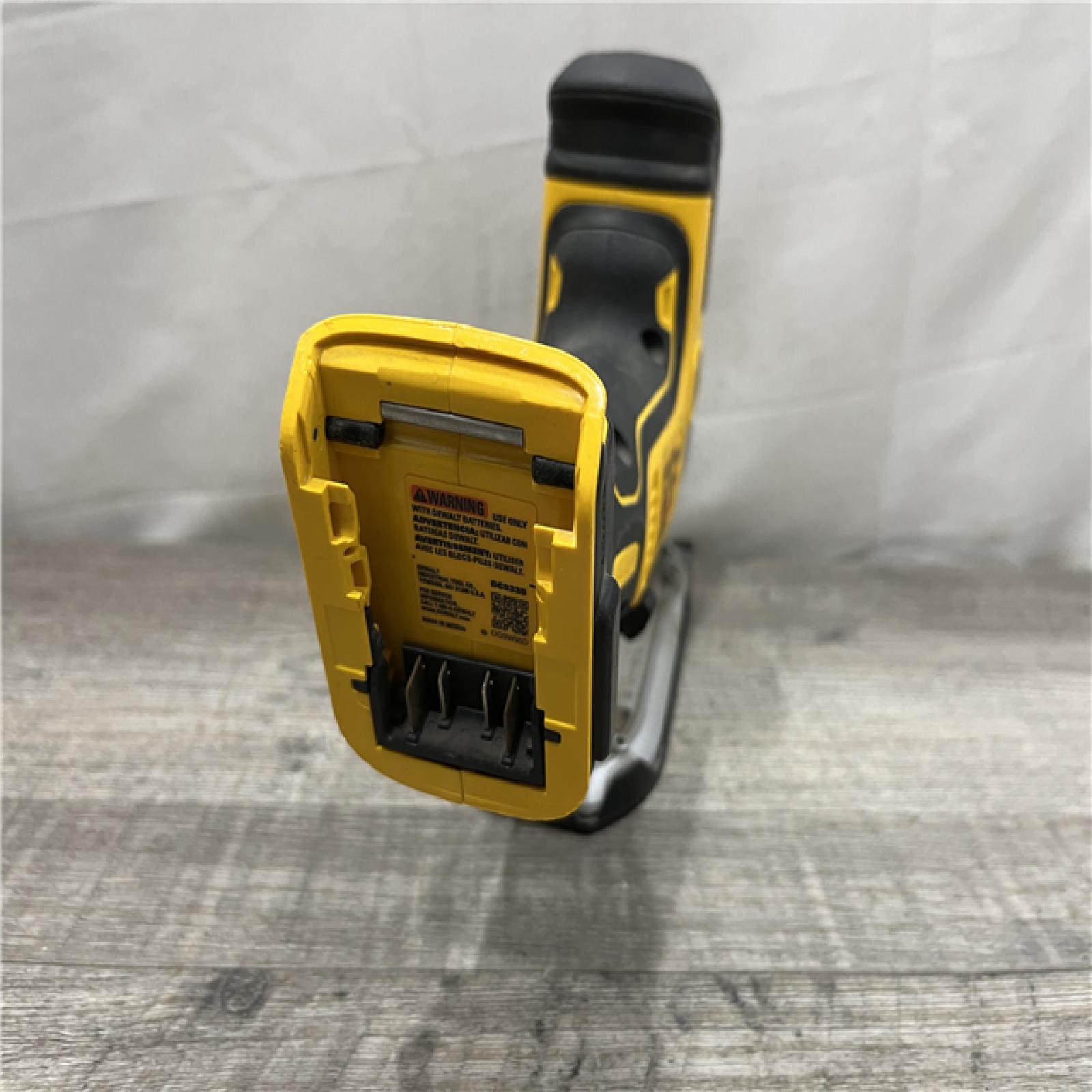 AS-IS DEWALT 20V MAX XR Cordless Barrel Grip Jigsaw (Tool Only)