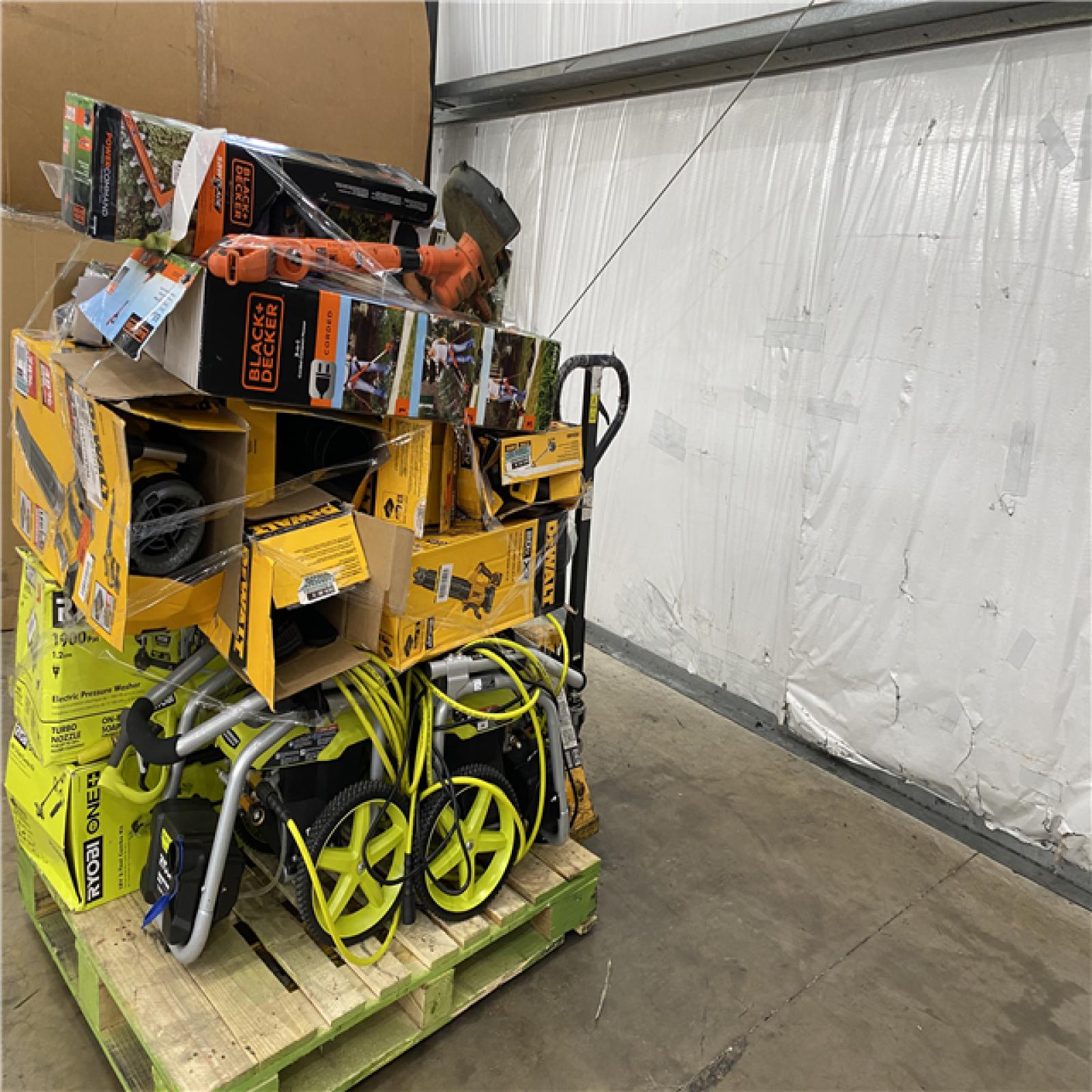 Houston Location AS IS - Tool Pallet