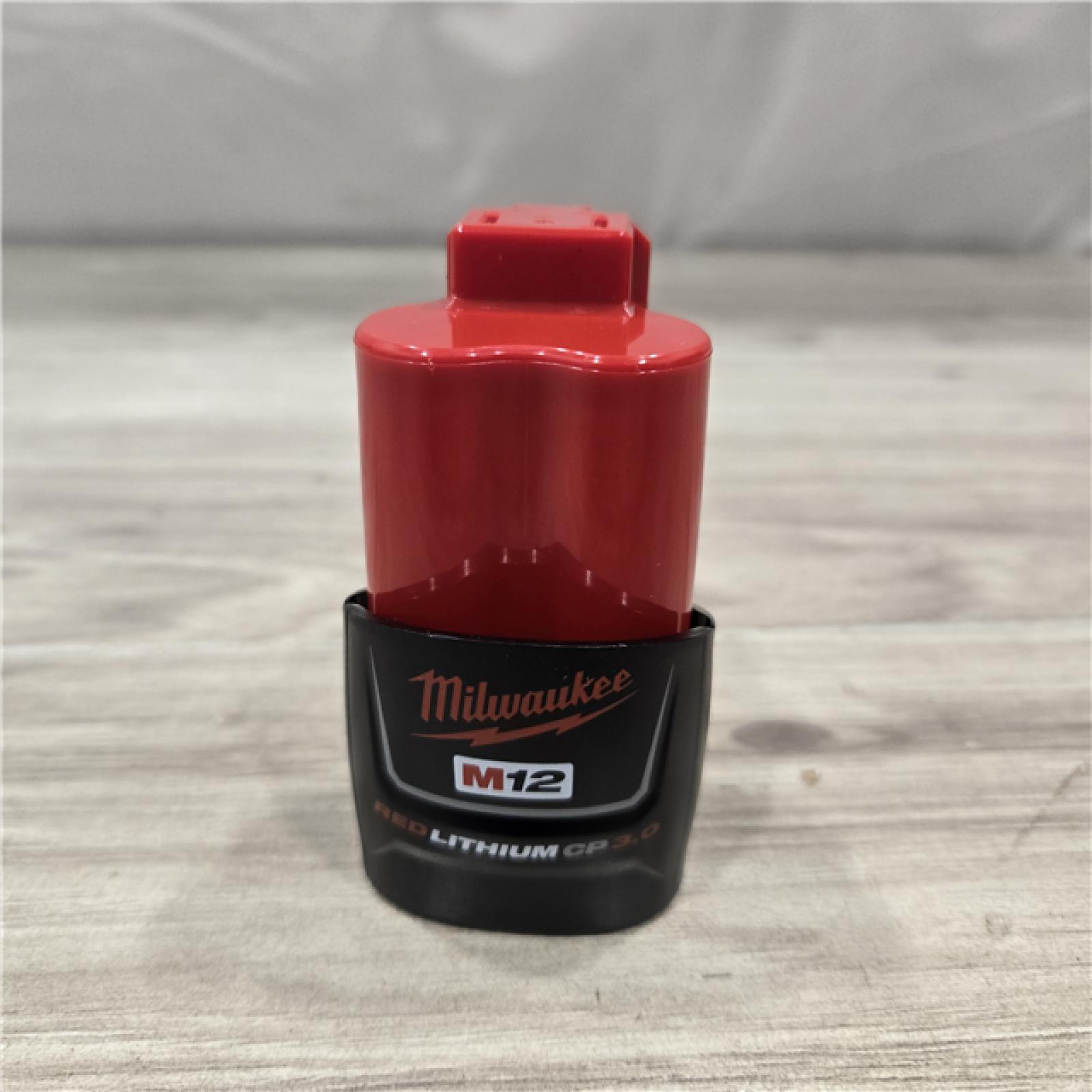 AS-IS Milwaukee Large Men's M12 Heated TOUGHSHELL Jacket