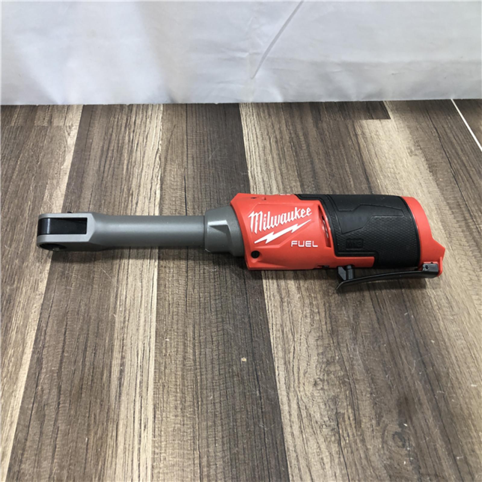 AS-IS Milwaukee FUEL INSIDER 12V Lithium-Ion Brushless Cordless 1/4 in. - 3/8 in. Extended Reach Box Ratchet (Tool-Only)