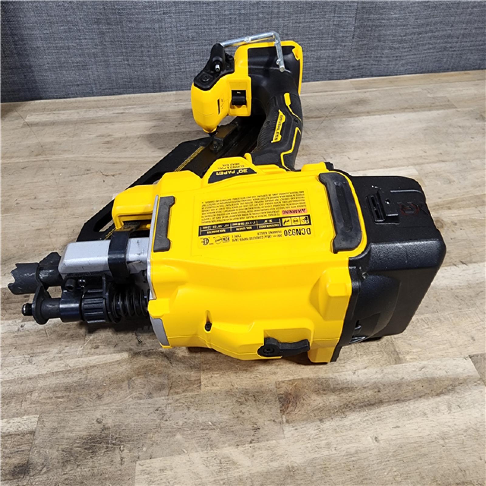 HOUSTON LOCATION - AS-IS DEWALT 20-Volt 30° Cordless Framing Nailer (Tool-Only)