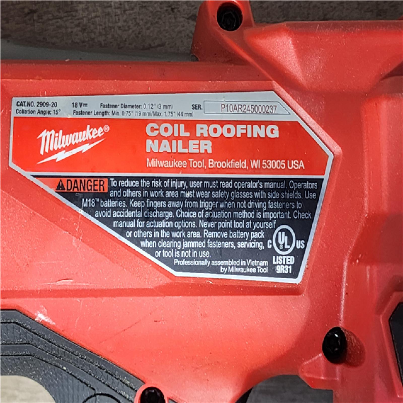HOUSTON LOCATION - AS-IS Milwaukee M18 FUEL Coil Roofing Nailer (TOOL ONLY)