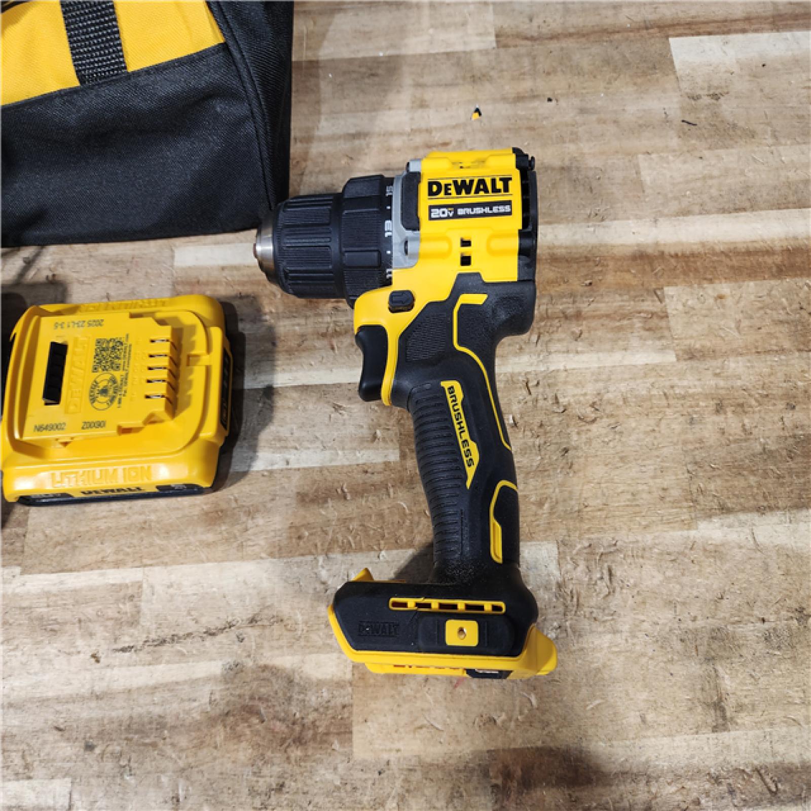HOUSTON LOCATION - AS - IS DEWALT Atomic 20V Lithium-Ion Cordless Compact 1/2 in. Drill/Driver Kit