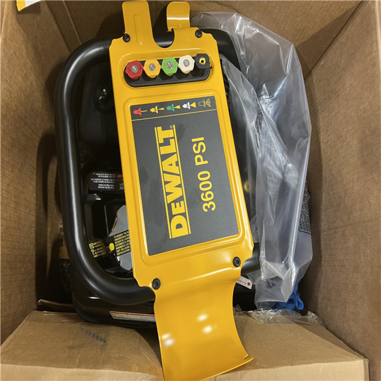 Dallas Location - As-Is DEWALT 3600 PSI 2.5 GPM Gas Pressure Washer