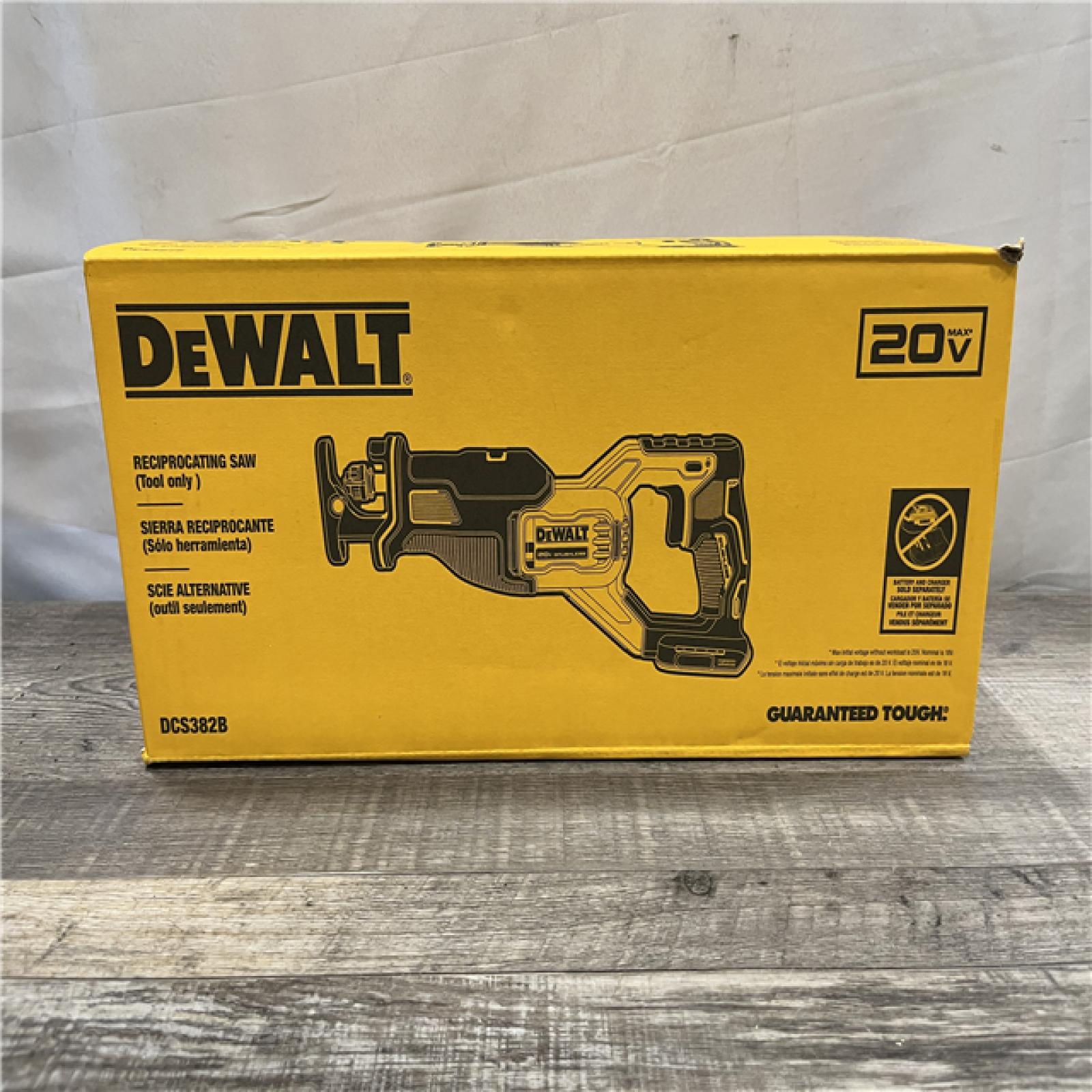 NEW - DEWALT 20V MAX Cordless Brushless Reciprocating Saw (Tool Only)