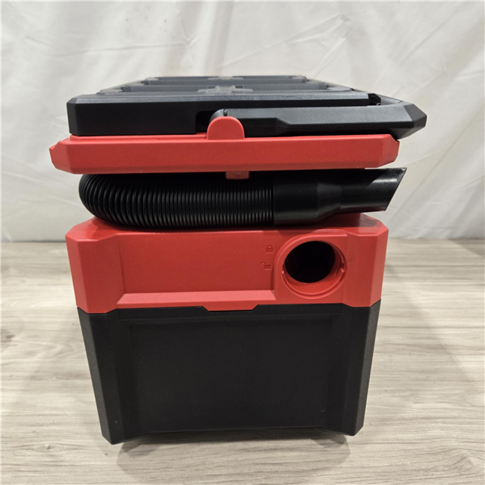 AS-IS MILWAUKEE M18 FUEL PACKOUT 18V Cordless 2.5 Gal. Wet/Dry Vacuum (Vacuum-Only)