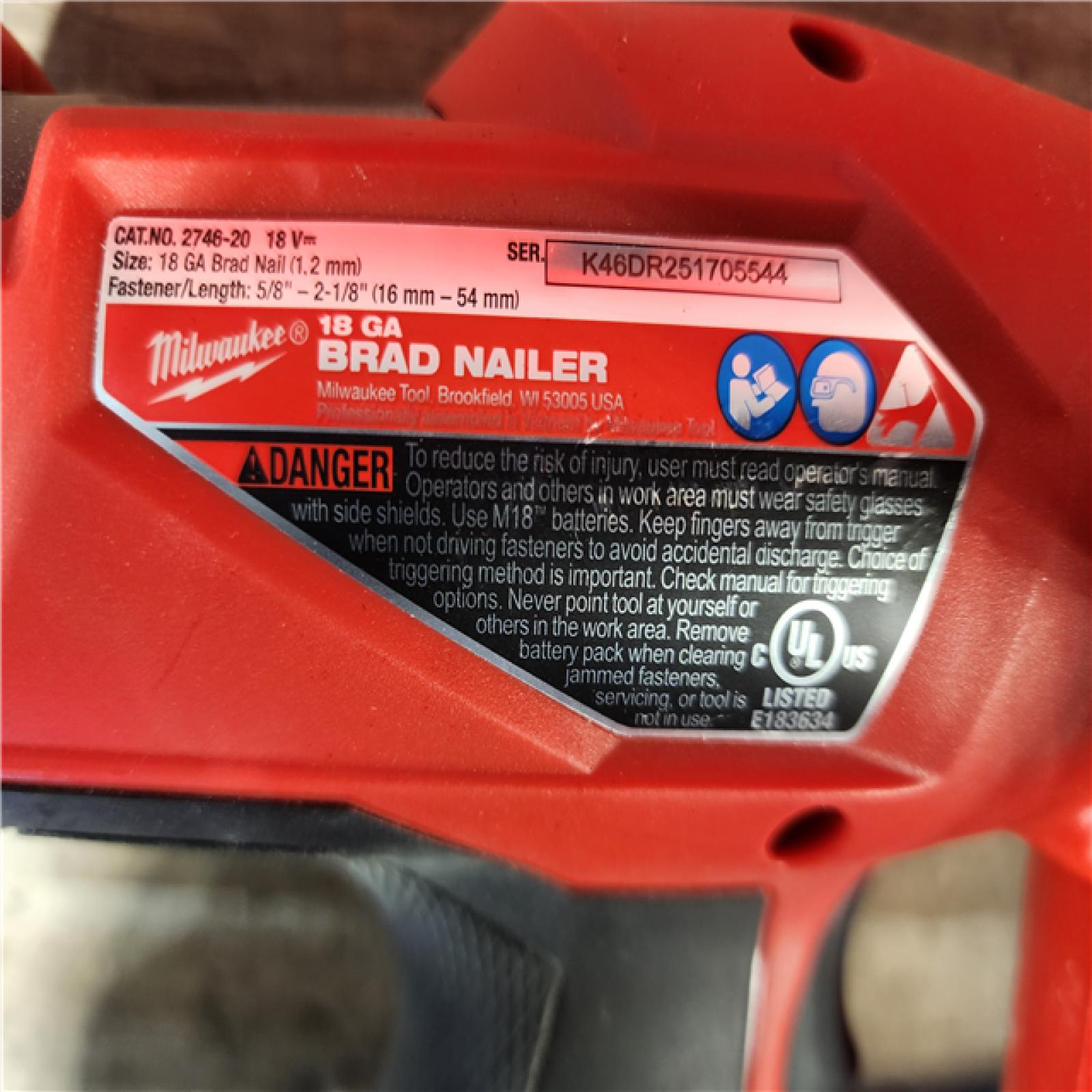 HOUSTON LOCATION - AS-IS Milwaukee M18 FUEL 18 Gauge Brad Nailer (TOOL ONLY)