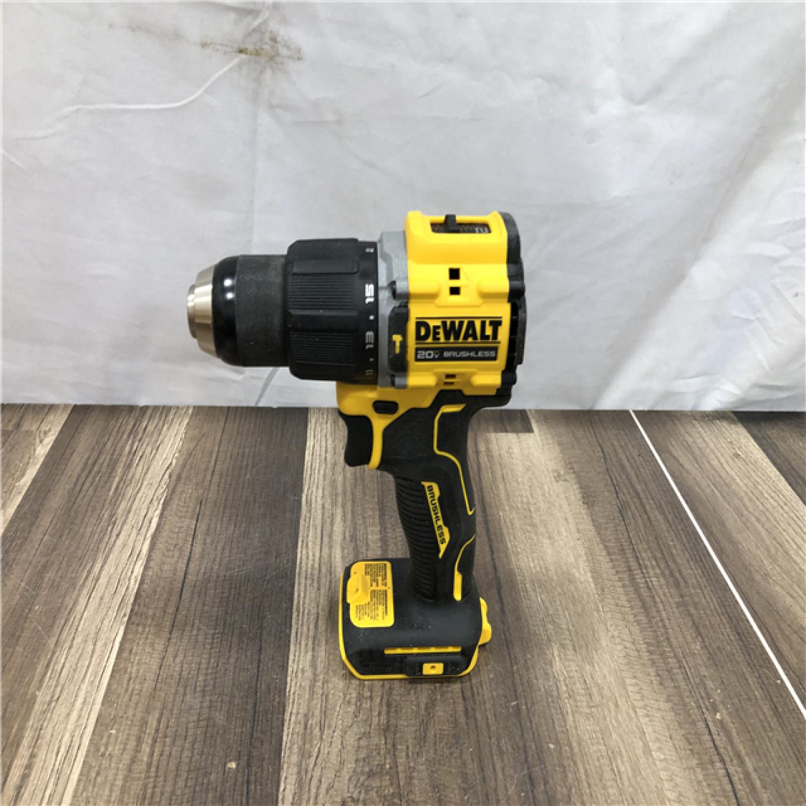 AS-IS DEWALT ATOMIC 20V Lithium-Ion Cordless 1/2 in. Hammer Drill Kit