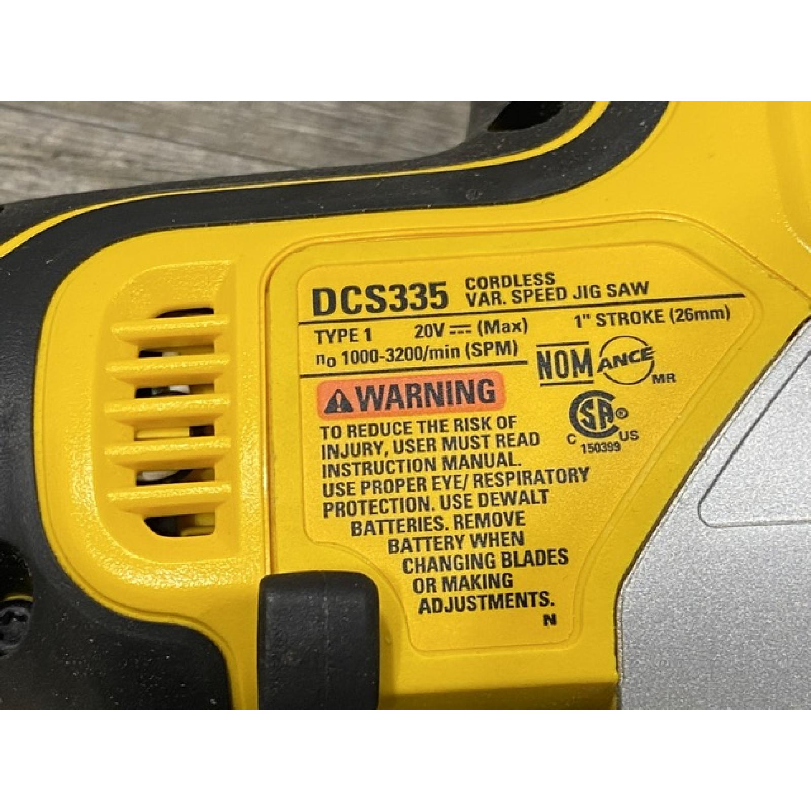AS-IS DEWALT 20V MAX XR Cordless Barrel Grip Jigsaw (Tool Only)