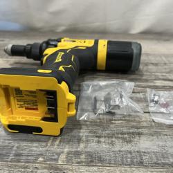 AS-IS DEWALT 20-Volt MAX Cordless 3/16 in. Rivet Tool (Tool-Only)