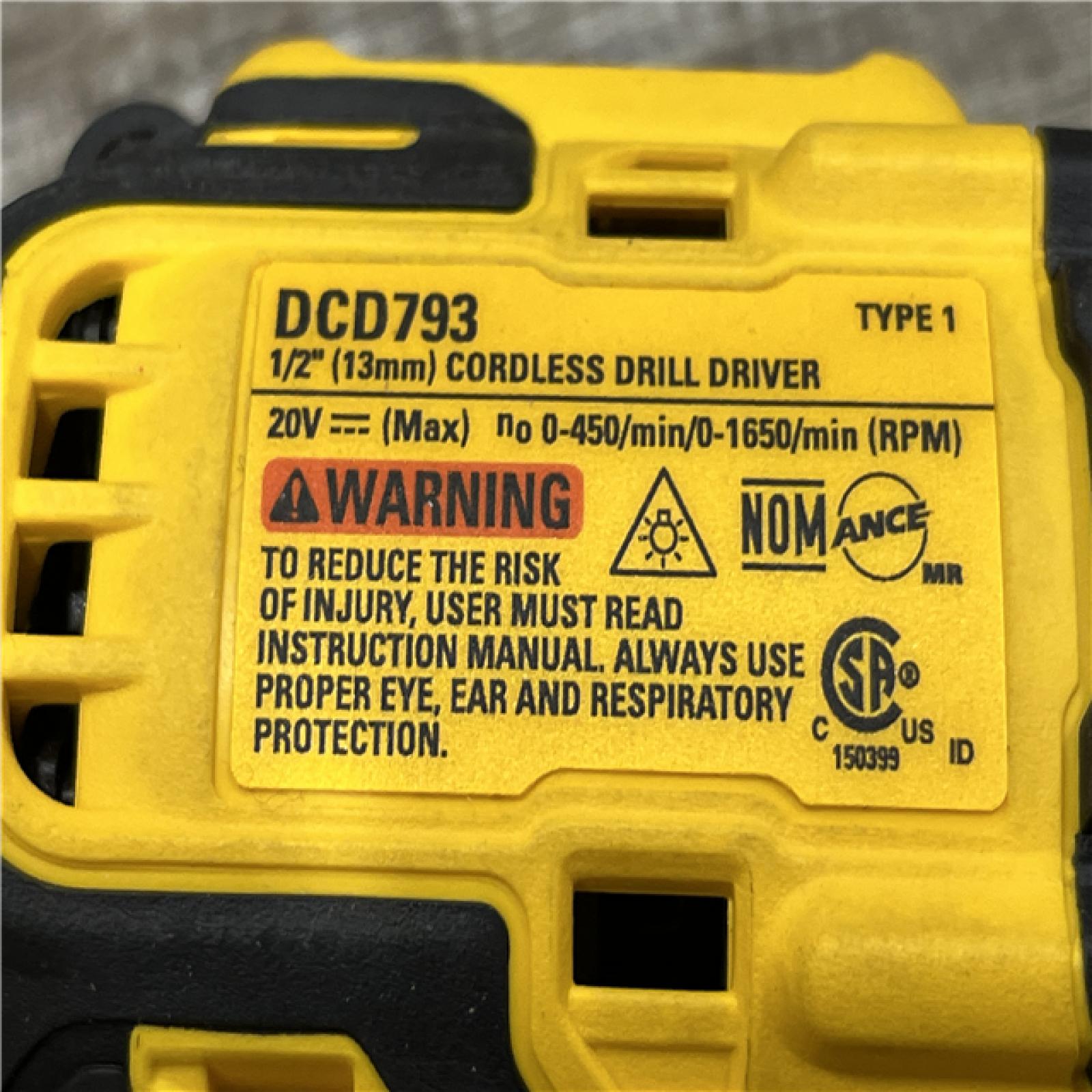 AS-IS DEWALT 20V MAX Compact Brushless Cordless 1/2-in Drill/Driver Kit