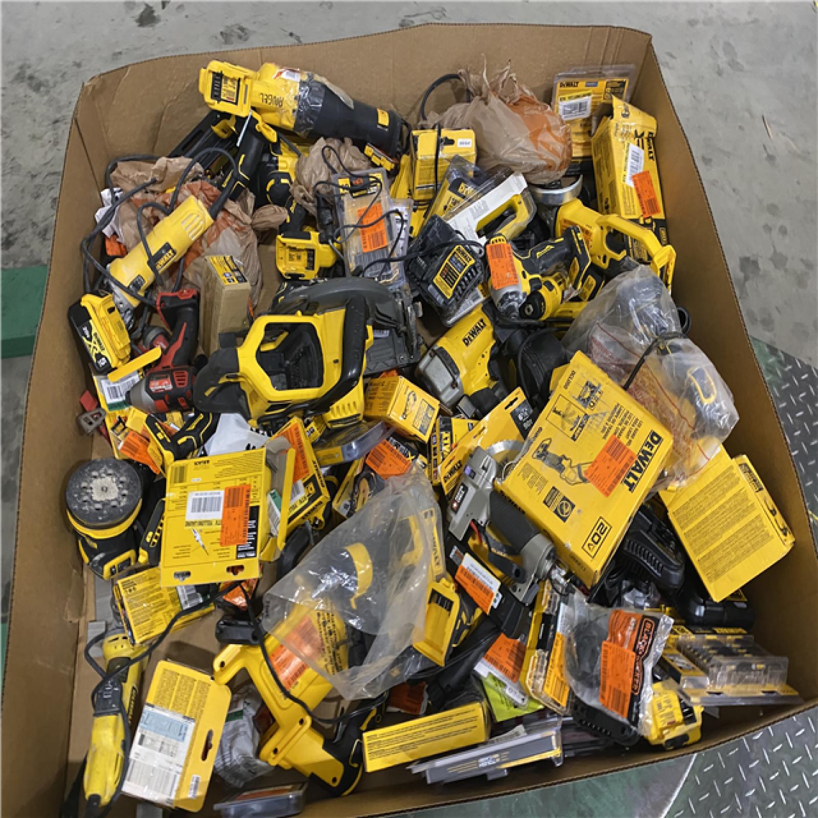 Dallas Location - As-Is DEWALT Tool Pallet