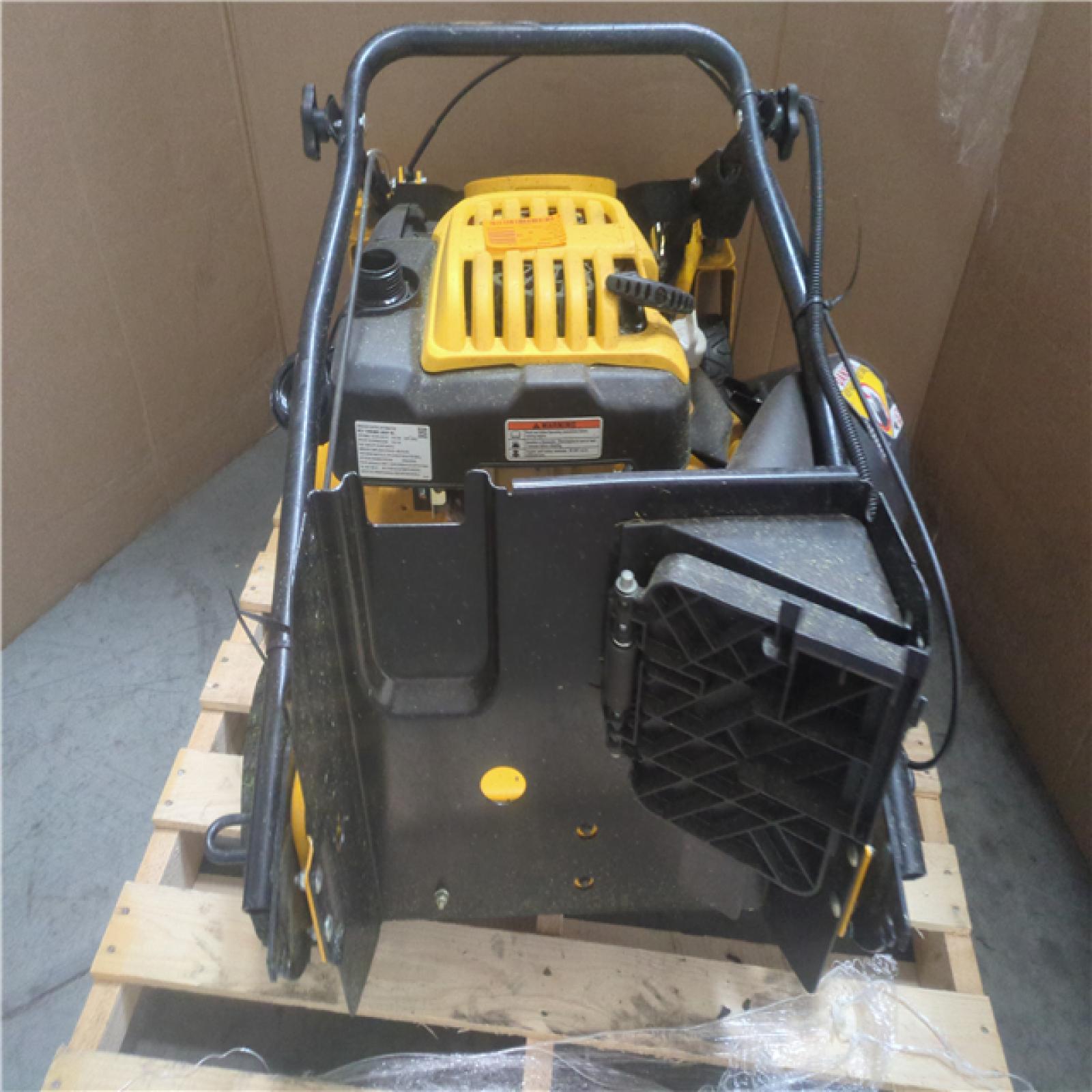 CALIFORNIA AS-IS DeWalt 224CC Gas Lawnmower