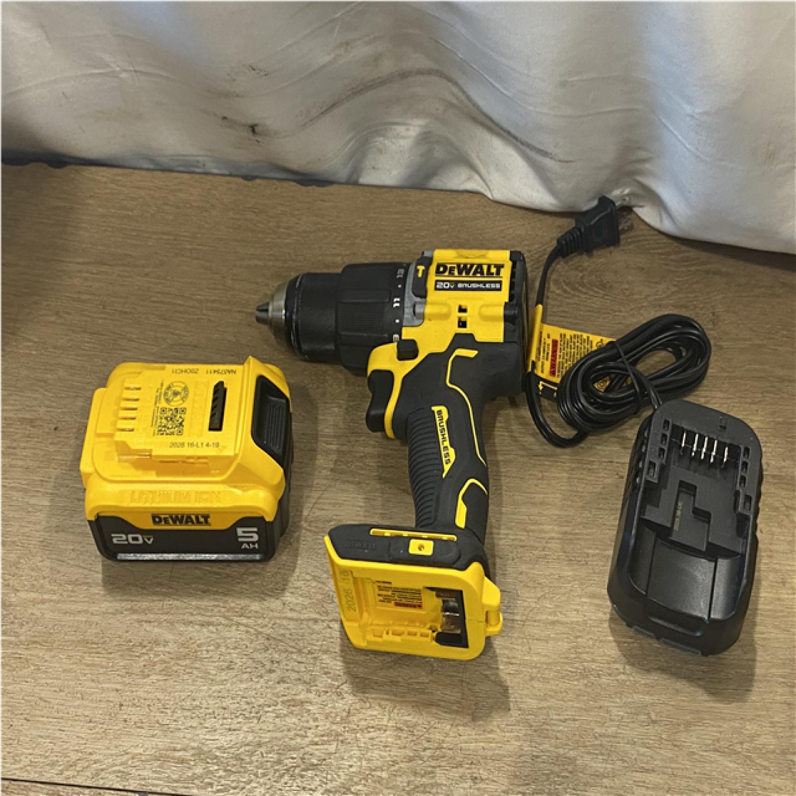 AS-IS DEWALT ATOMIC 20V Lithium-Ion Cordless 1/2 in. Hammer Drill Kit