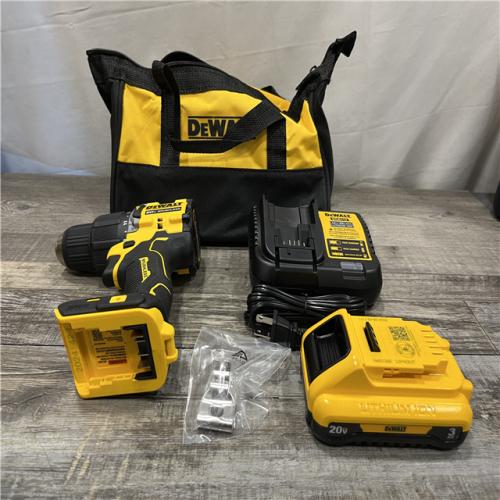 LIKE NEW - DEWALT ATOMIC 20V Cordless 1/2 in. Compact Hammer Drill Kit