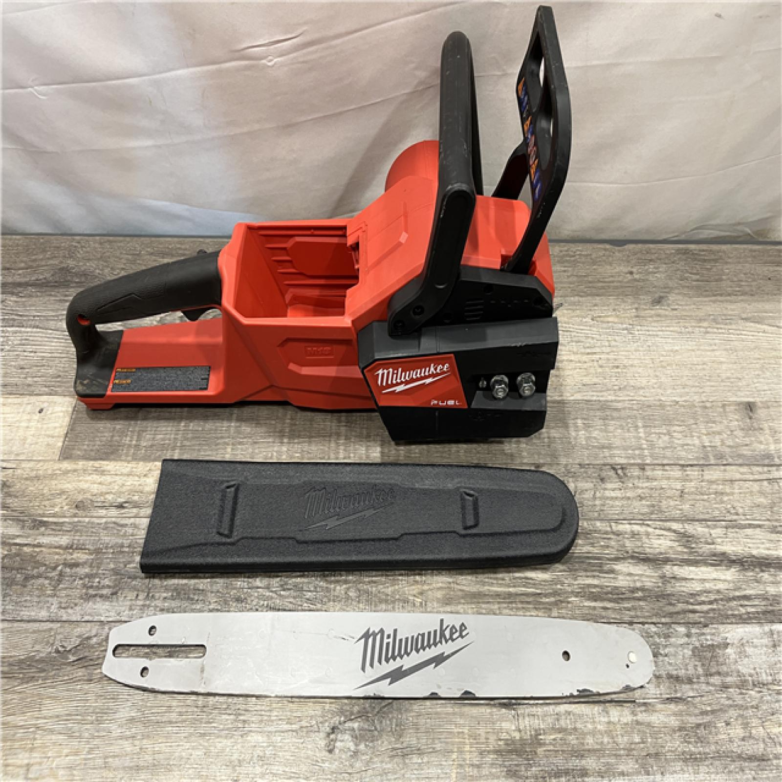 AS-IS Milwaukee FUEL 16 in. 18V Lithium-Ion Brushless Battery Chainsaw (Tool-Only)