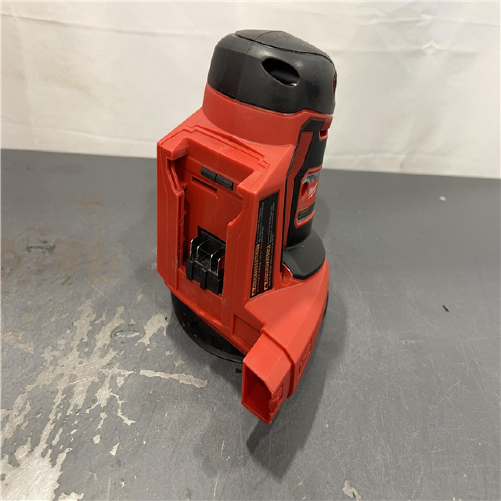 AS-IS - Milwaukee M18 18V Lithium-Ion Cordless 5 in. Random Orbit Sander