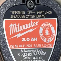 AS-IS Milwaukee Men's Large 12-Volt Lithium-Ion Cordless Axis Black Heated Vest Kit