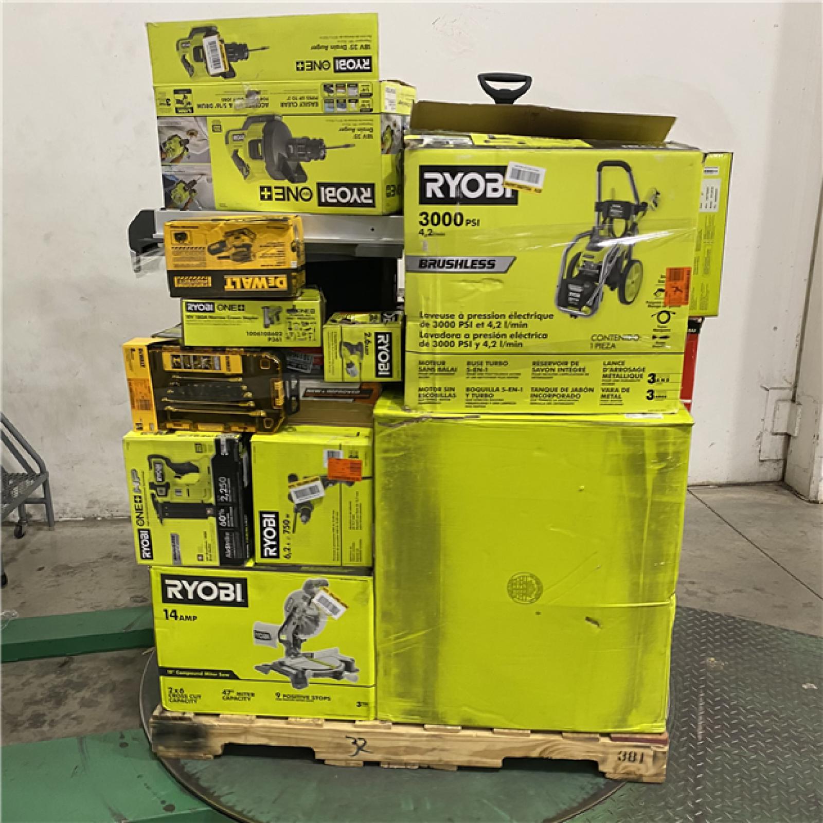 Dallas Location - As-Is Tool Pallet