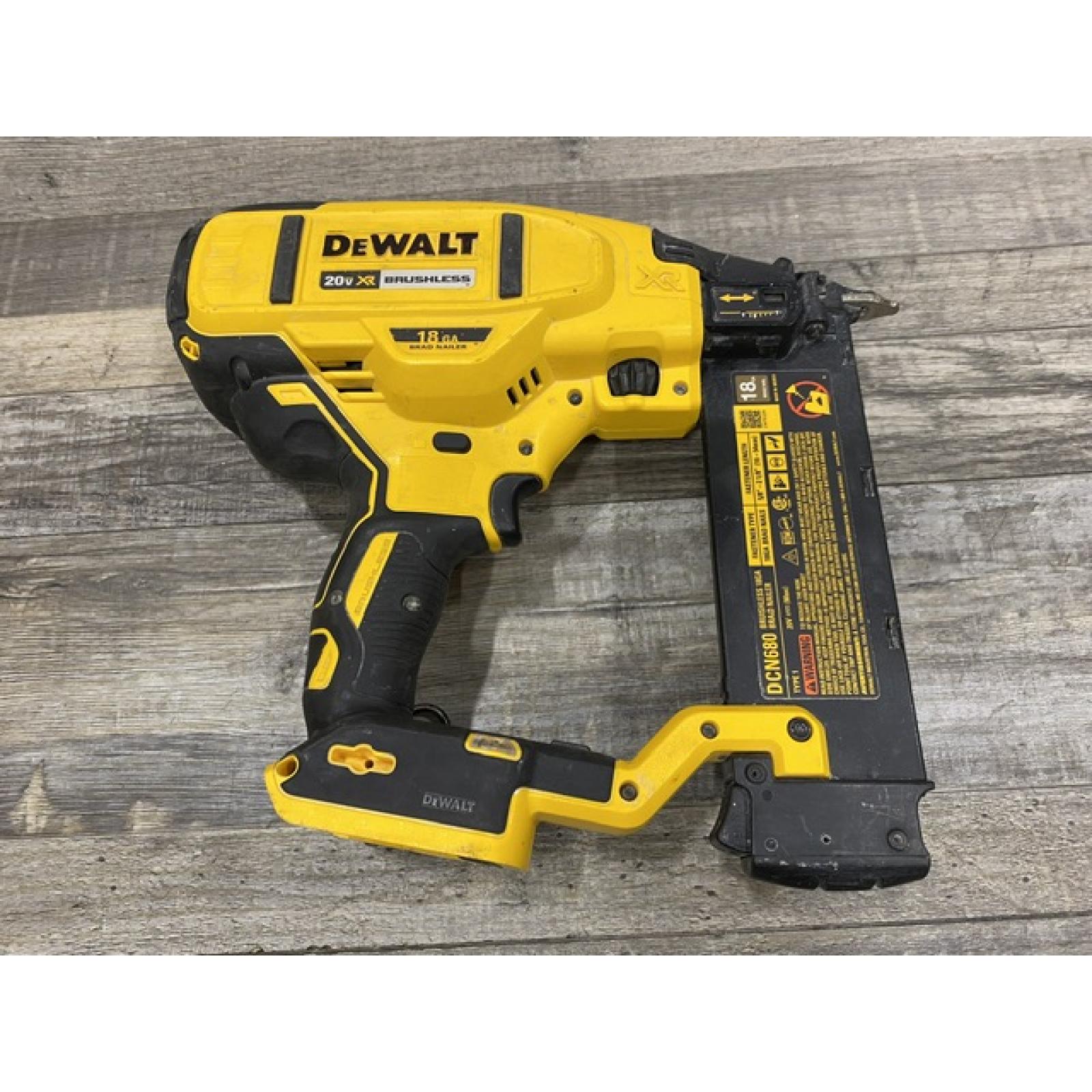AS-IS DEWALT 20V MAX XR Lithium-Ion Electric Cordless 18-Gauge Brad Nailer (Tool Only)