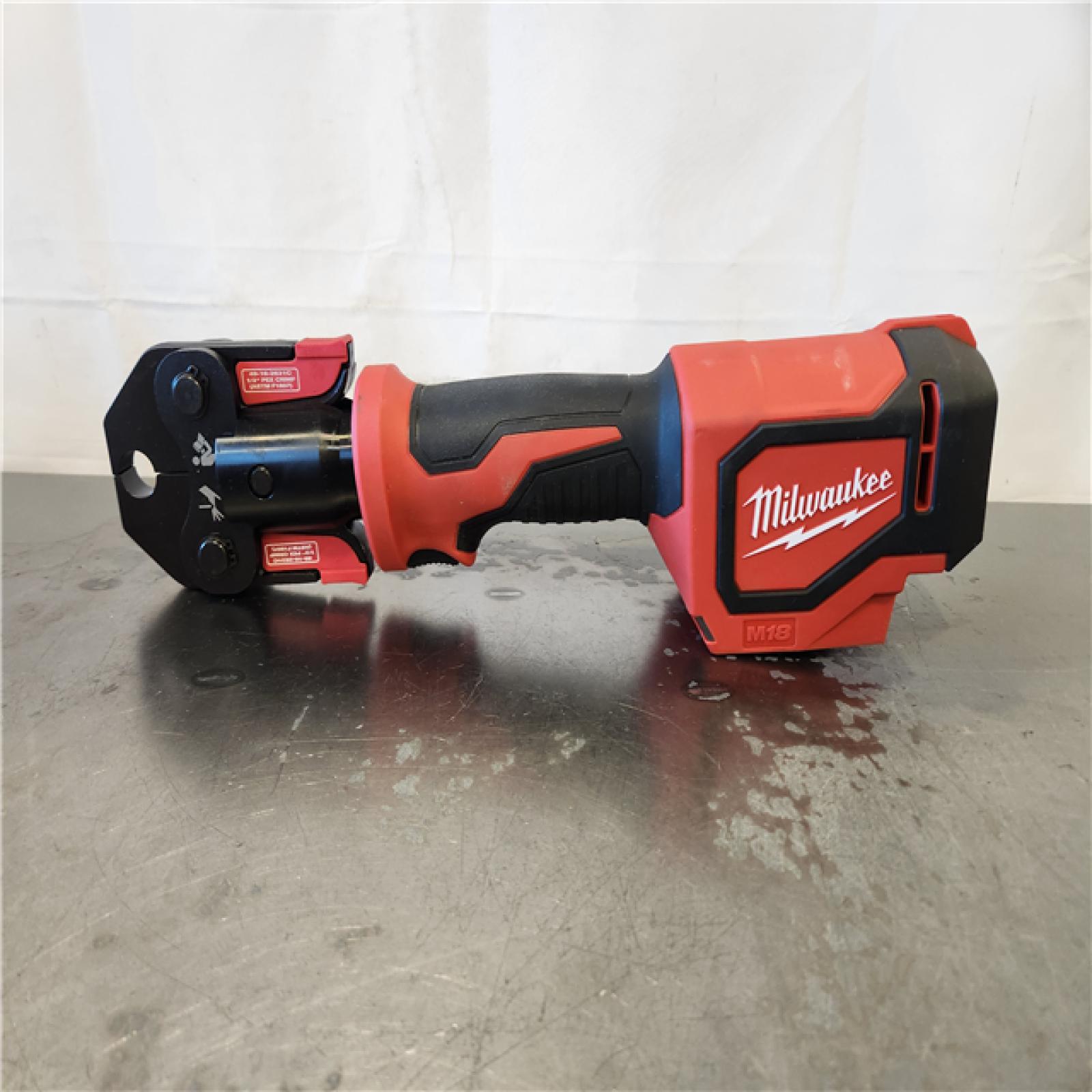AS-IS- Milwaukee M18 18V Lithium-Ion Cordless Short Throw Press Tool Kit
