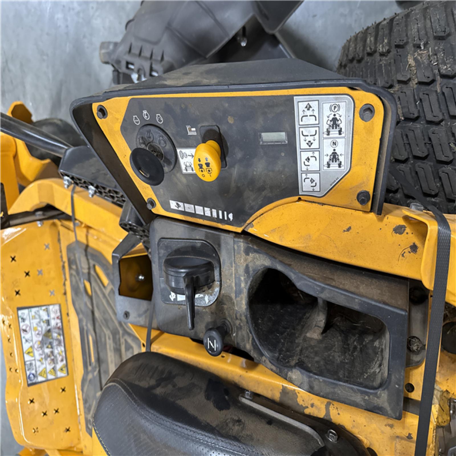 California AS-IS Cub Cadet Ultima ZT2 Riding Mower