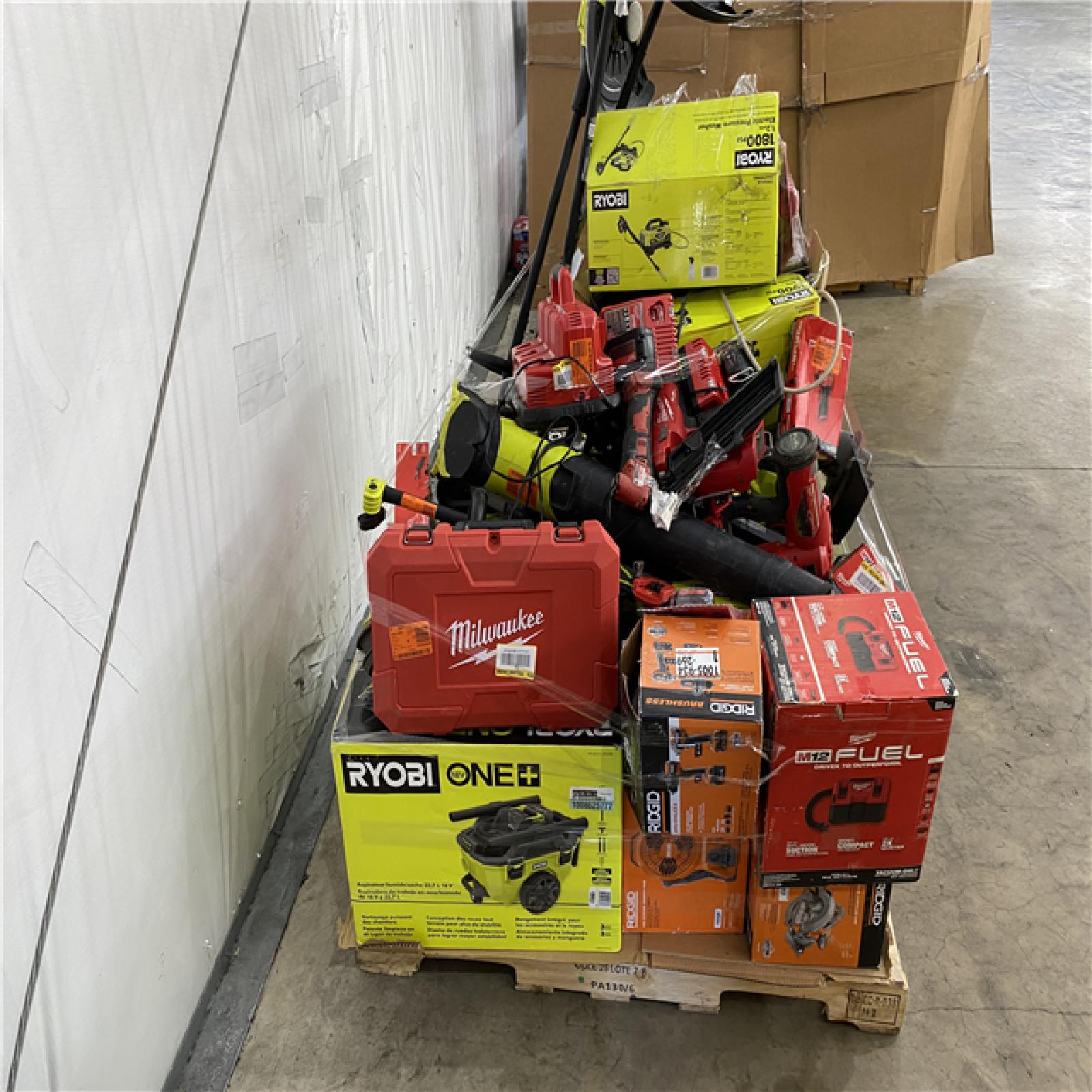 Houston Location AS IS - Tool Pallet