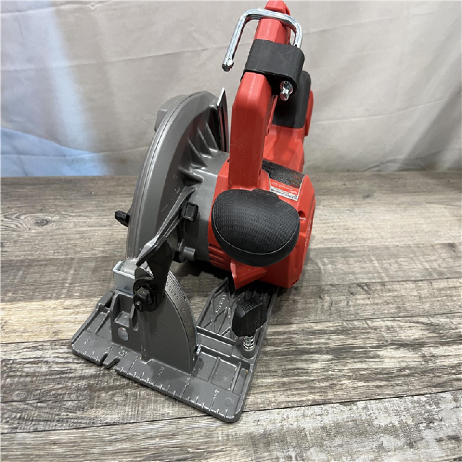 AS-IS Milwaukee FUEL 18V Lithium-Ion Brushless Cordless 7-1/4 in. Circular Saw (Tool-Only)