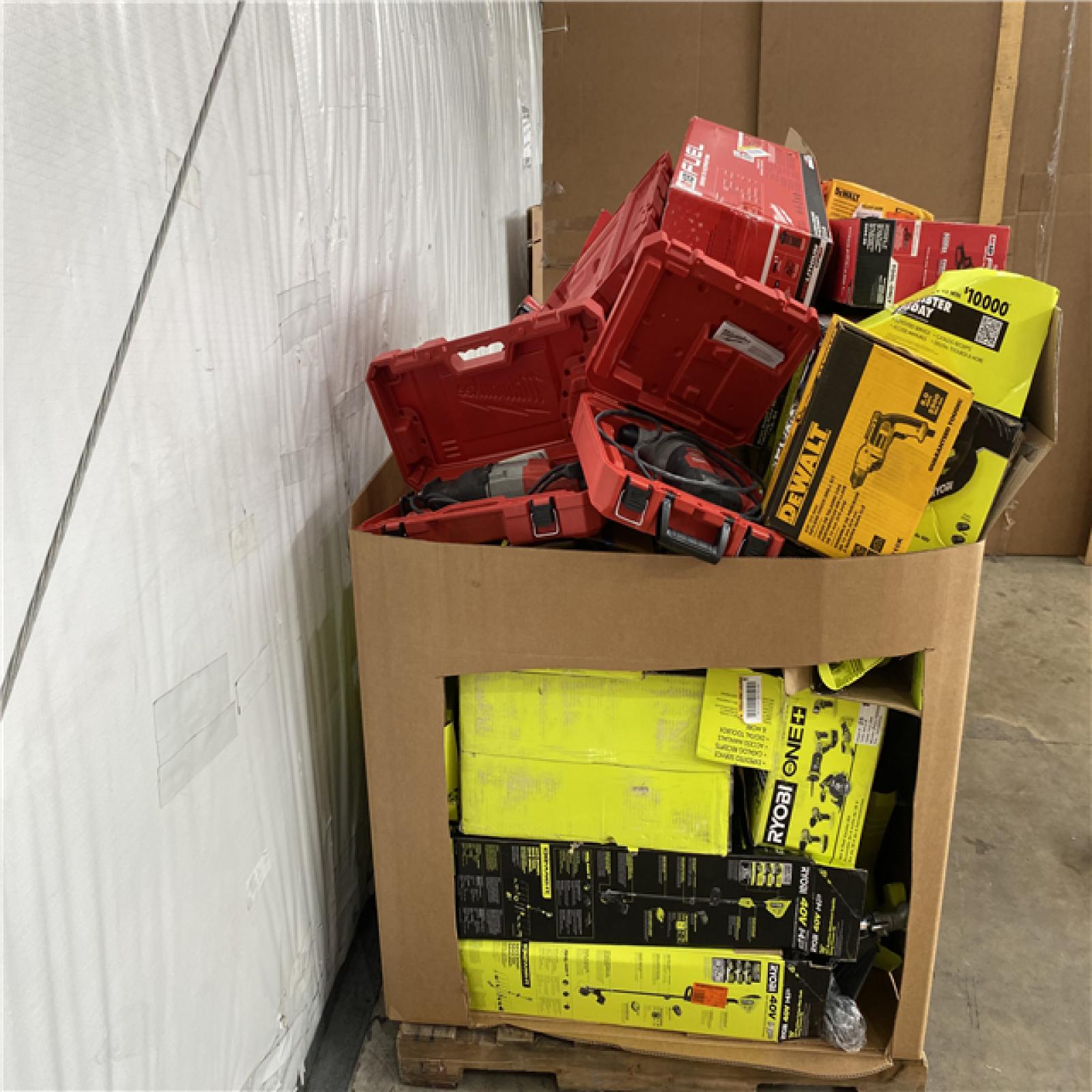 Houston Location AS IS - Tool Pallet