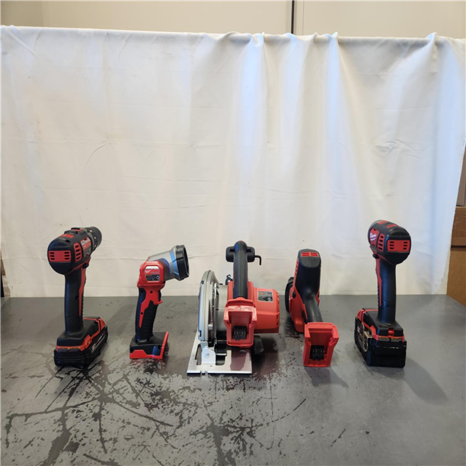 AS-IS- Milwaukee 18V Lithium-Ion Cordless Combo Kit