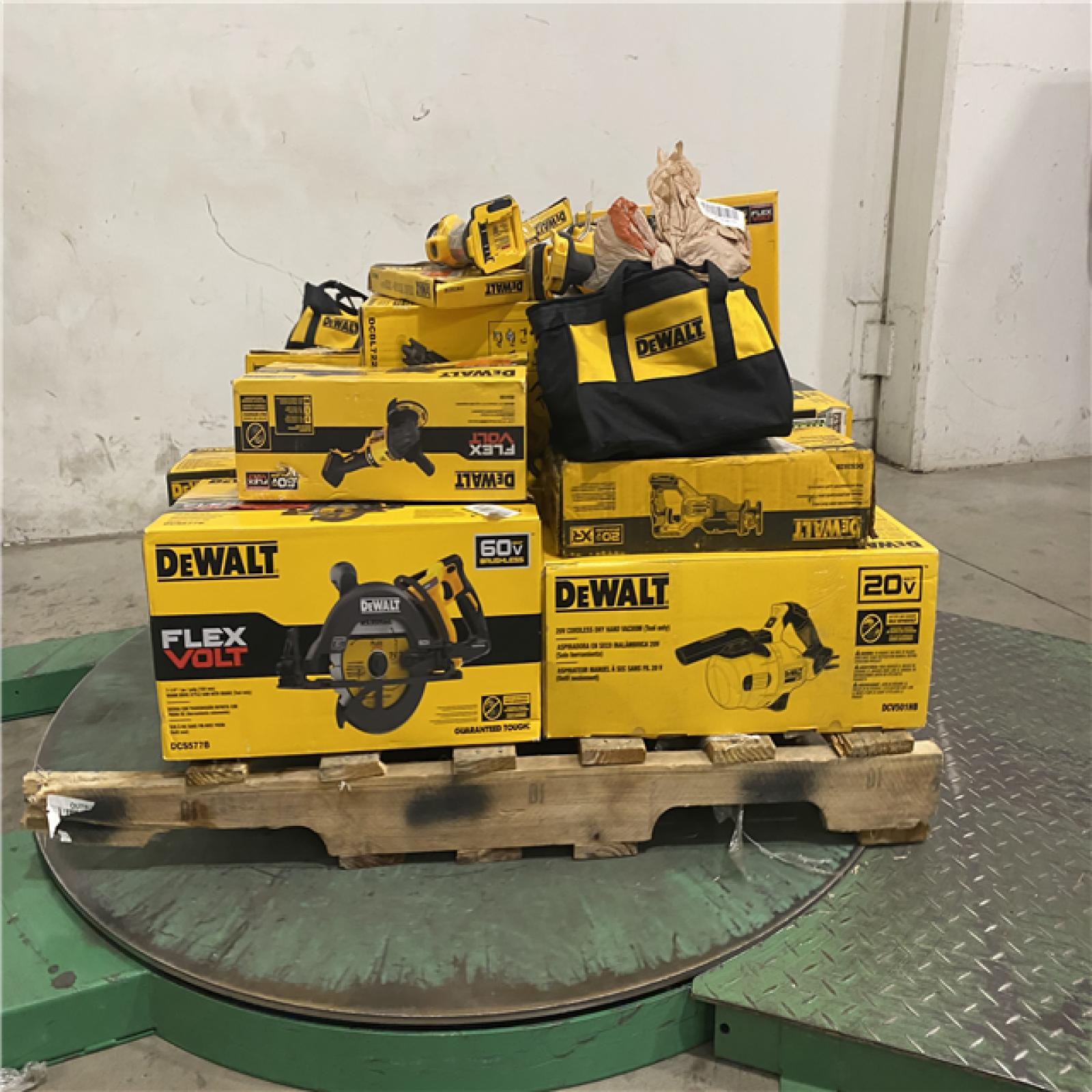 Dallas Location - As-Is DEWALT Tool Pallet