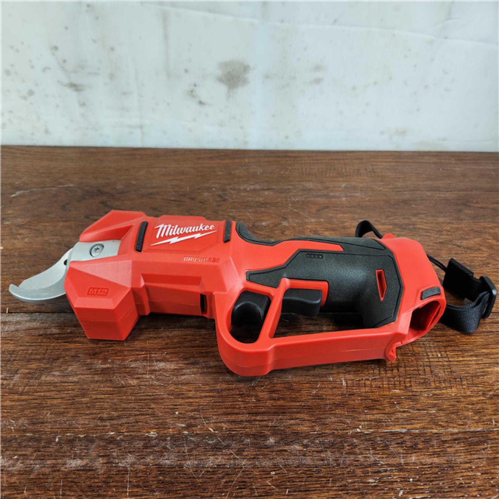 AS-IS Milwaukee M12 Lithium-Ion Brushless Cordless Pruning Shears (Tool Only)