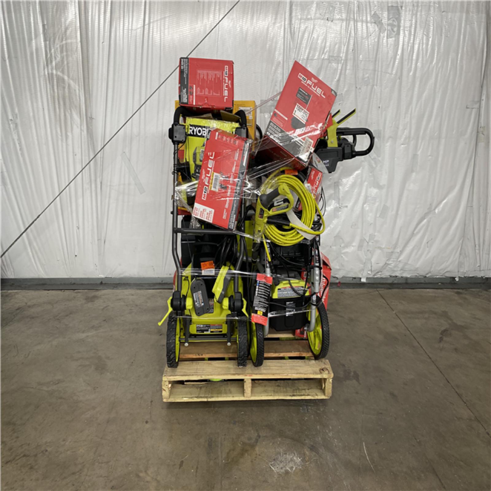 Houston Location AS IS - Tool Pallet