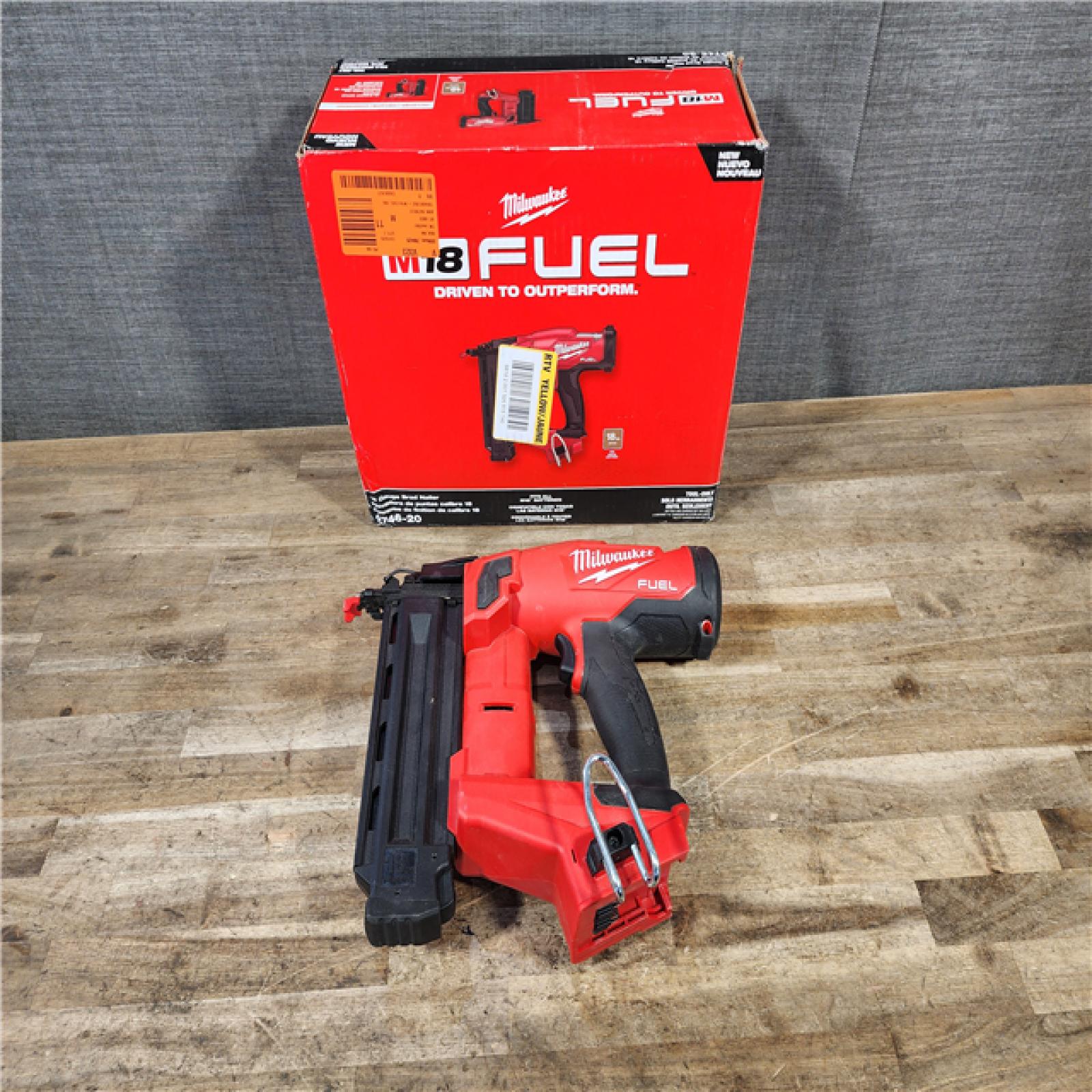 HOUSTON LOCATION - AS-IS Milwaukee M18 FUEL 18-Volt Lithium-Ion Brushless Cordless Gen II 18-Gauge Brad Nailer (Tool-Only)