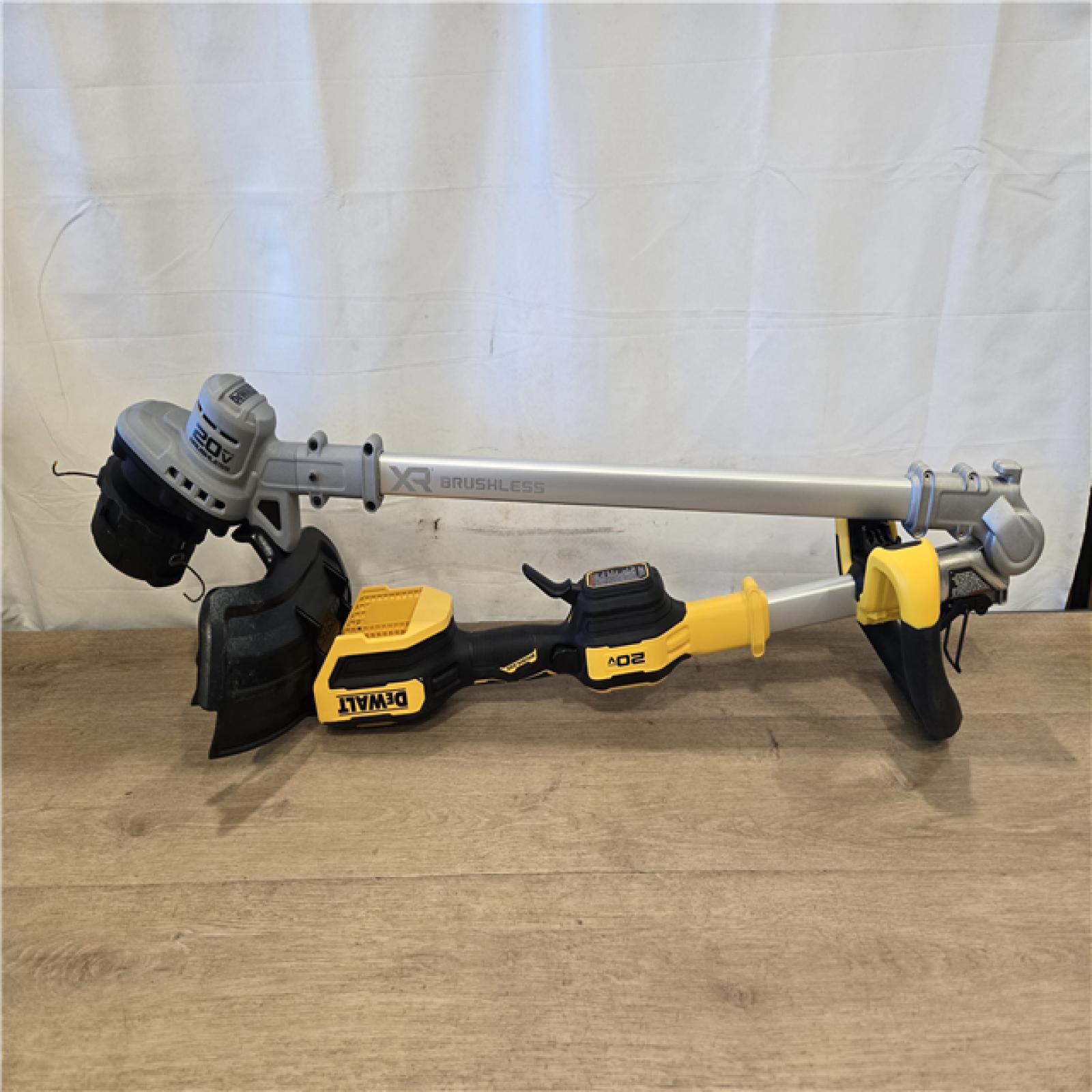 AS-IS DEWALT 20V MAX 14 in. Cordless Foldable String Trimmer Kit
