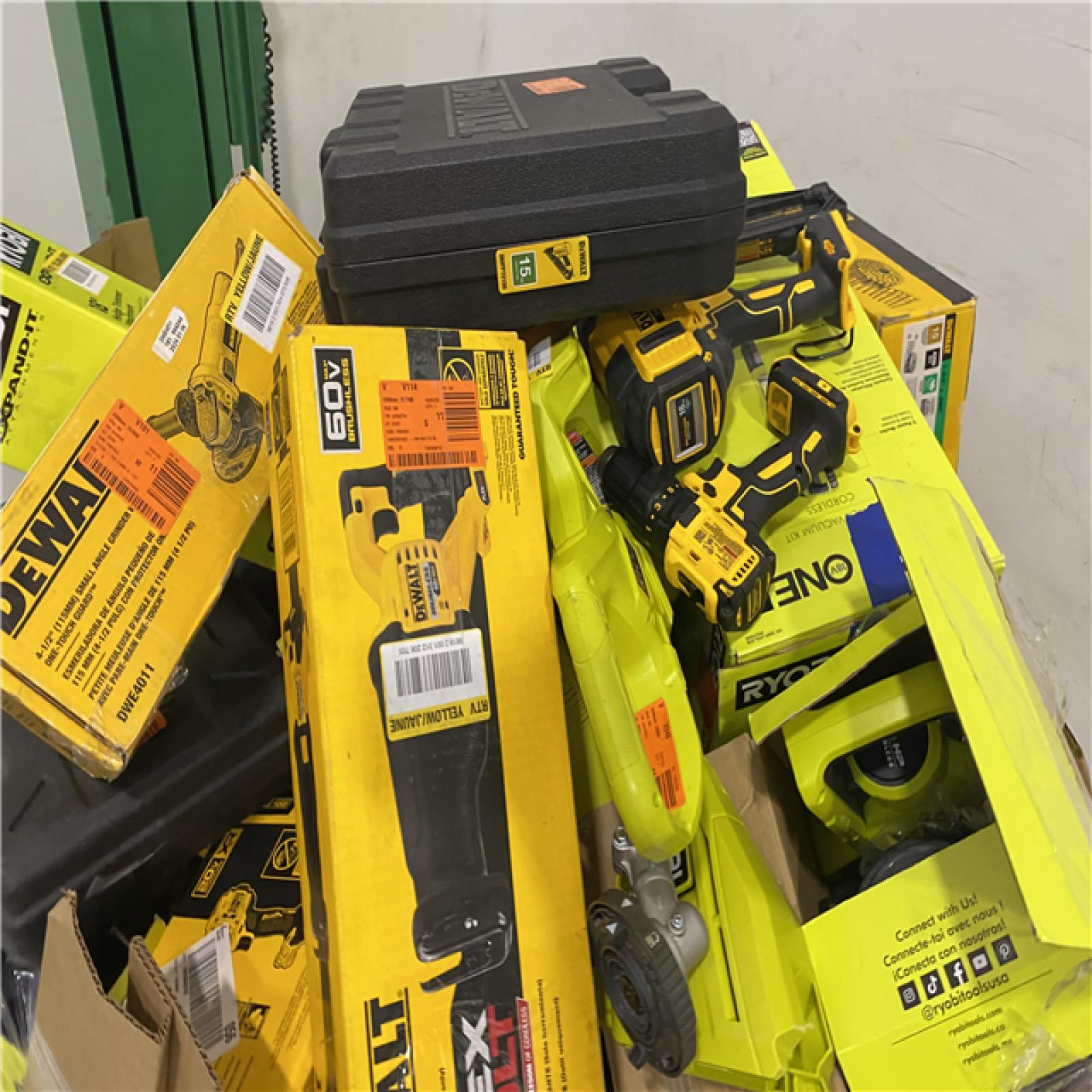 Dallas Location - As-Is Tool Pallet