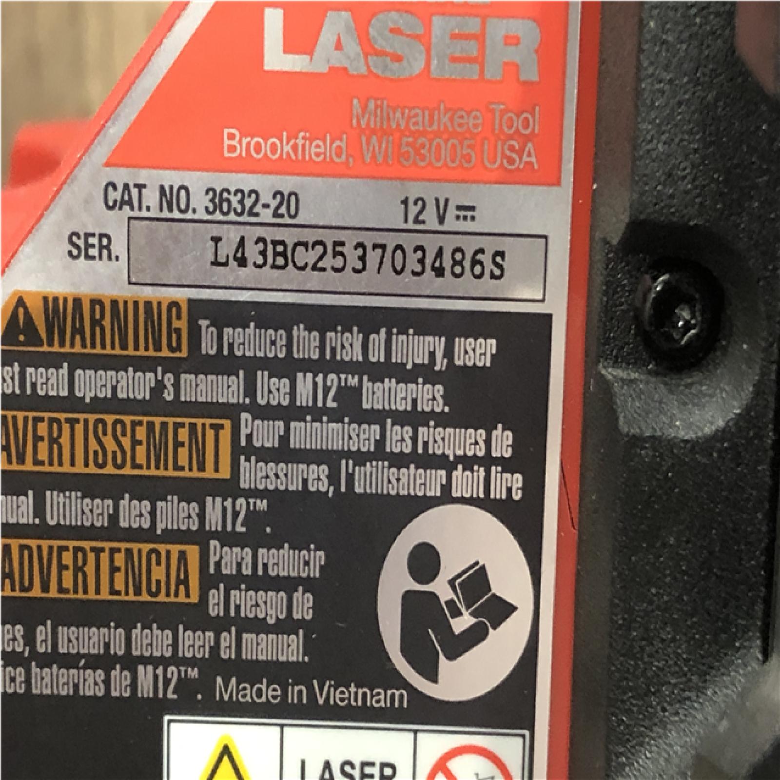 AS-IS Milwaukee 12-Volt Lithium-Ion Cordless Green 250 ft. 3-Plane Laser Level Kit