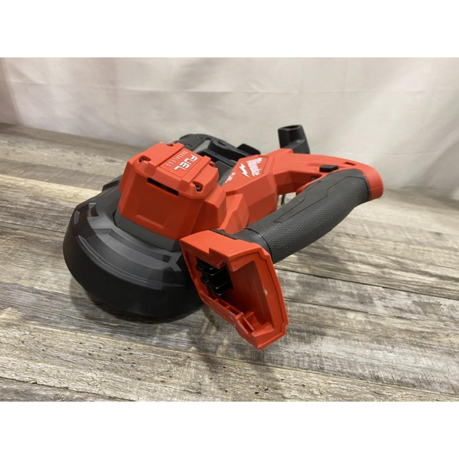AS-IS Milwaukee FUEL 18V Lithium-Ion Brushless Cordless Compact Bandsaw (Tool-Only)
