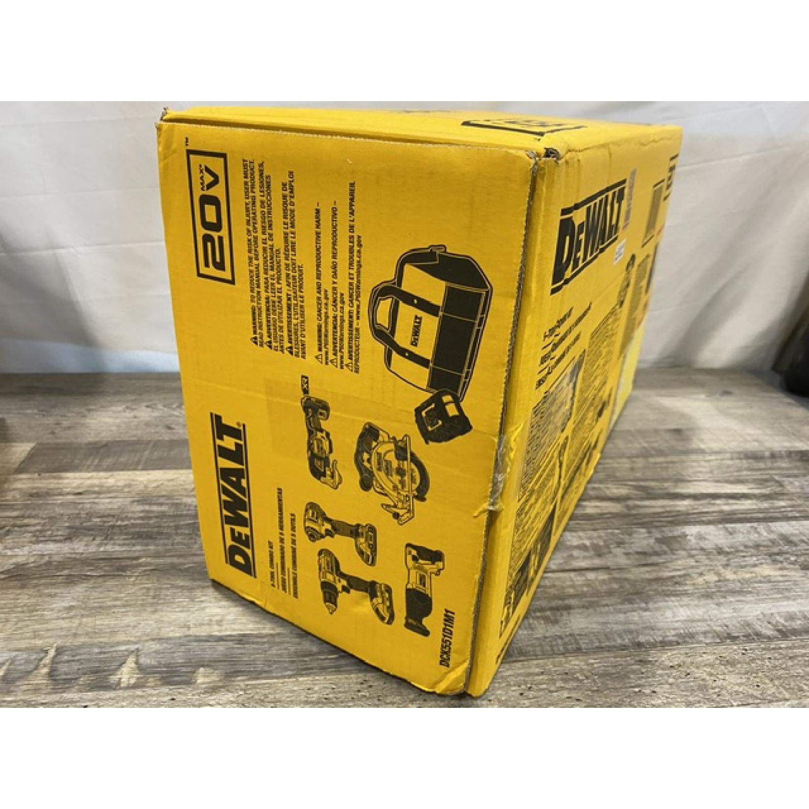 NEW - DEWALT 20V MAX Cordless 5 Tool Combo Kit