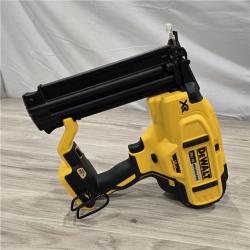 LIKE NEW! - DEWALT 20V MAX XR 18 Gauge Brad Nailer Kit