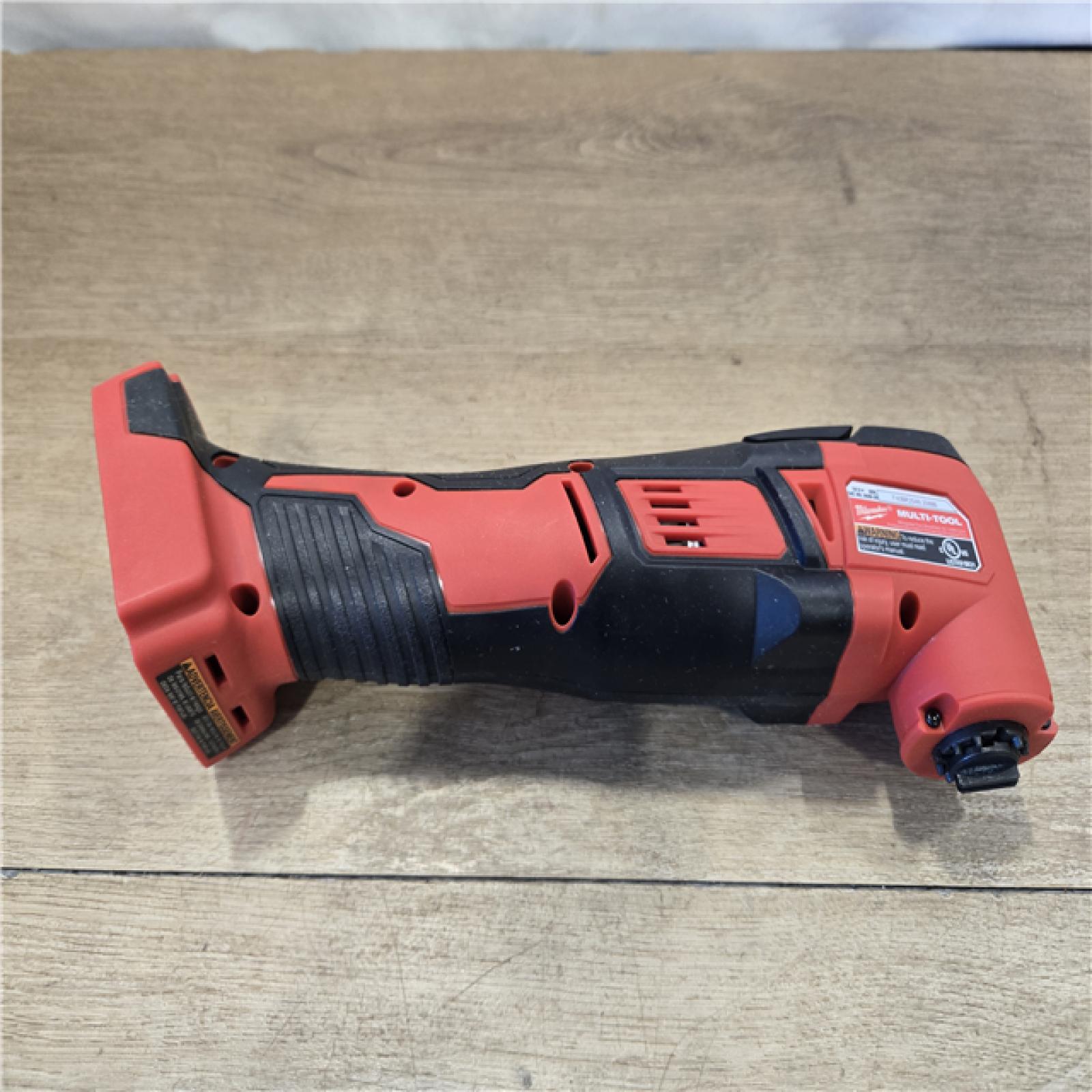 AS-IS Milwaukee 18V Lithium-Ion Cordless Oscillating Multi-Tool (Tool-Only)