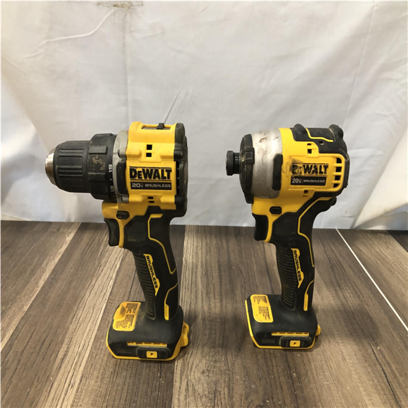 AS-IS DEWALT ATOMIC 20-Volt MAX Lithium-Ion Cordless Combo Kit