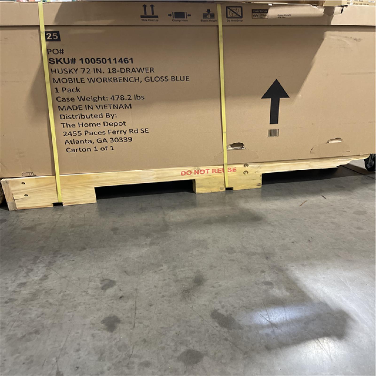 DALLAS LOCATION - Husky Tool Storage 72 in. W Standard Duty Gloss Blue Mobile Workbench Tool Chest