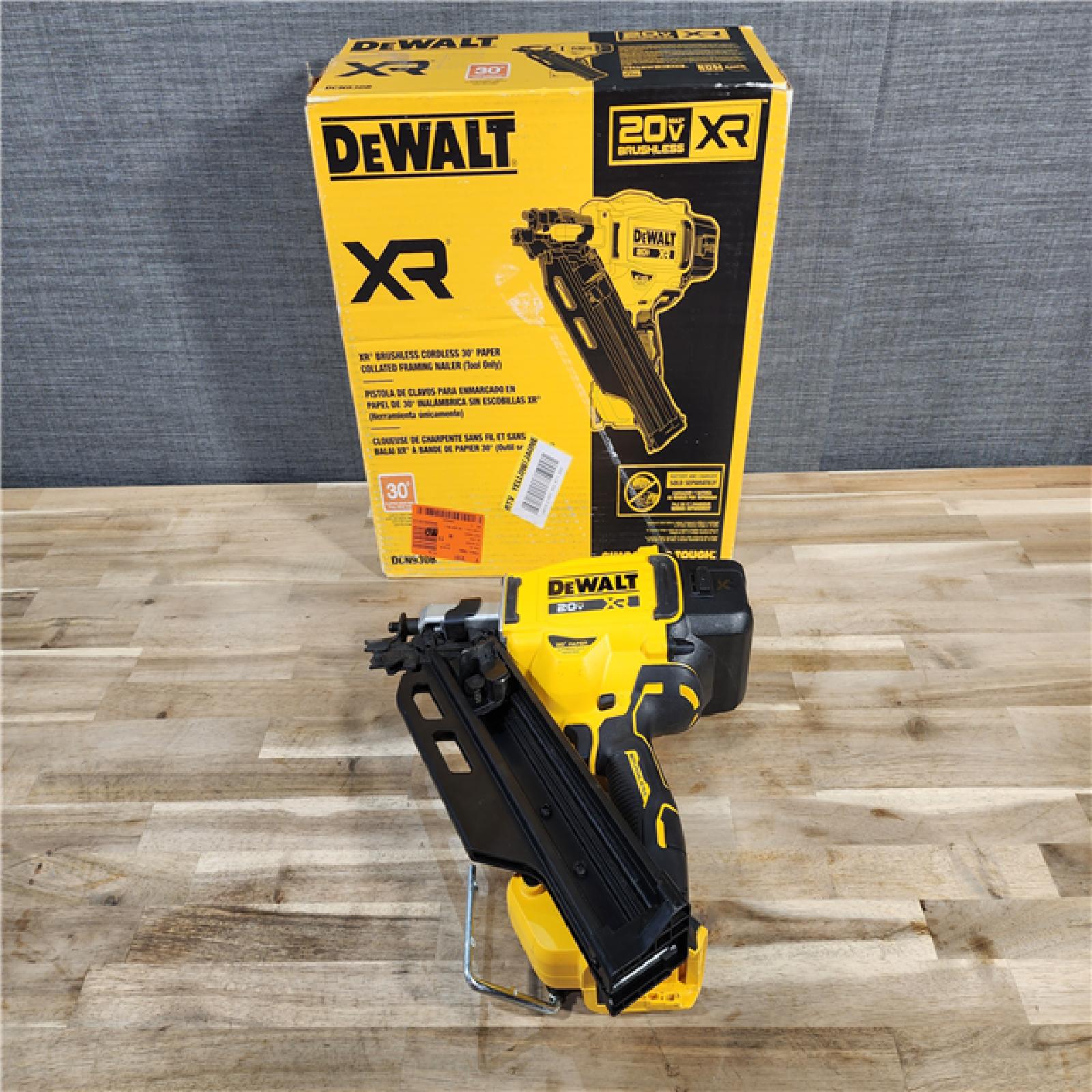 HOUSTON LOCATION - AS-IS DEWALT 20-Volt 30° Cordless Framing Nailer (Tool-Only)